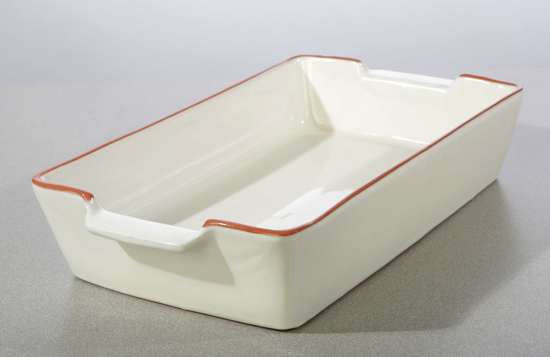 Casserole dish